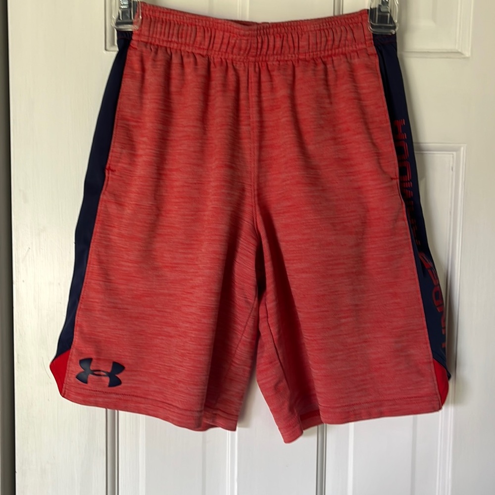 Under Armour shorts with pockets. Navy/ red. Boys medium